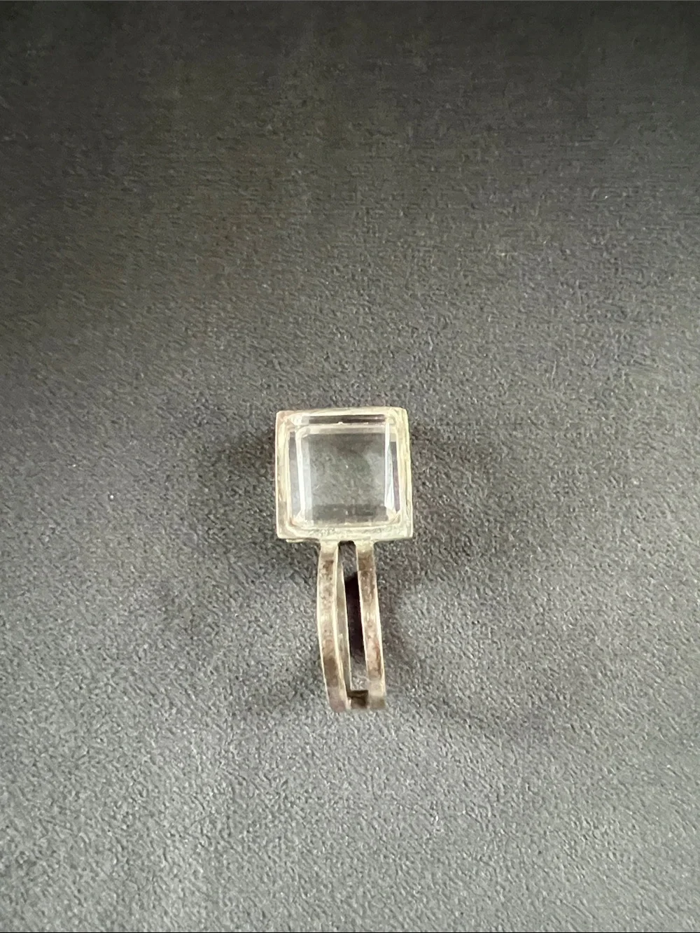 Women’s vintage funky 1979s ring